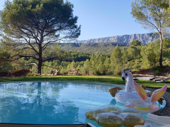 Home Ann-Sophie S. – Rousset (13790)