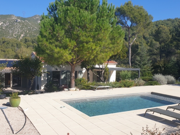 Family Home Cédric R. – Gémenos (13420)